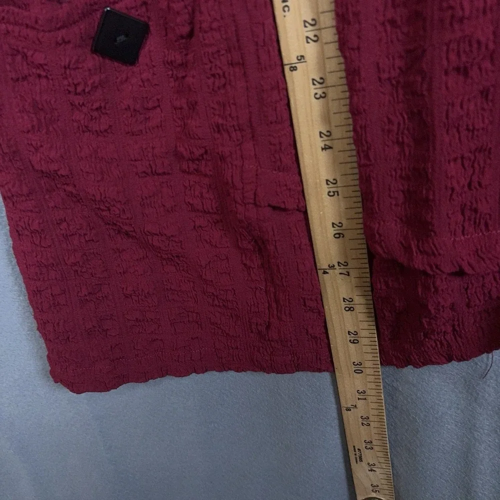 Ali Miles Tunic Blouse Womens 1X Maroon Textured Lightweight Stretch Roll Tab‎